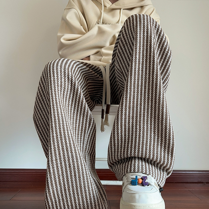 XAVIERA – MODERN STRIPED FLEECE PANTS